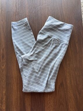 Athleta Light Gray Striped Leggings